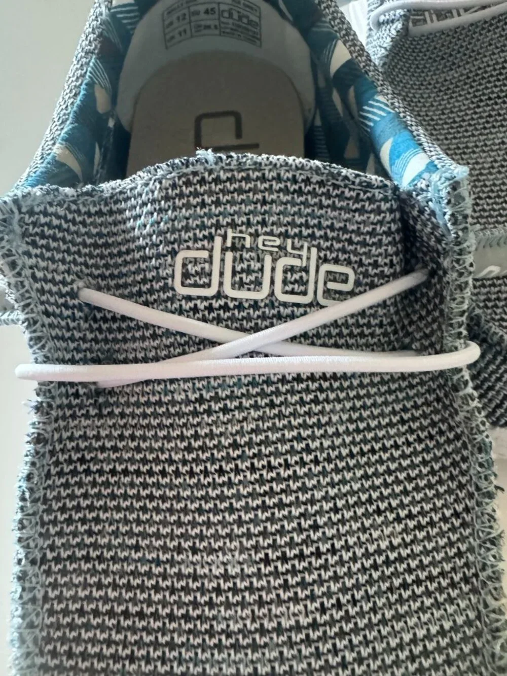 HeyDude Men’s Size 12 Slip On Shoes